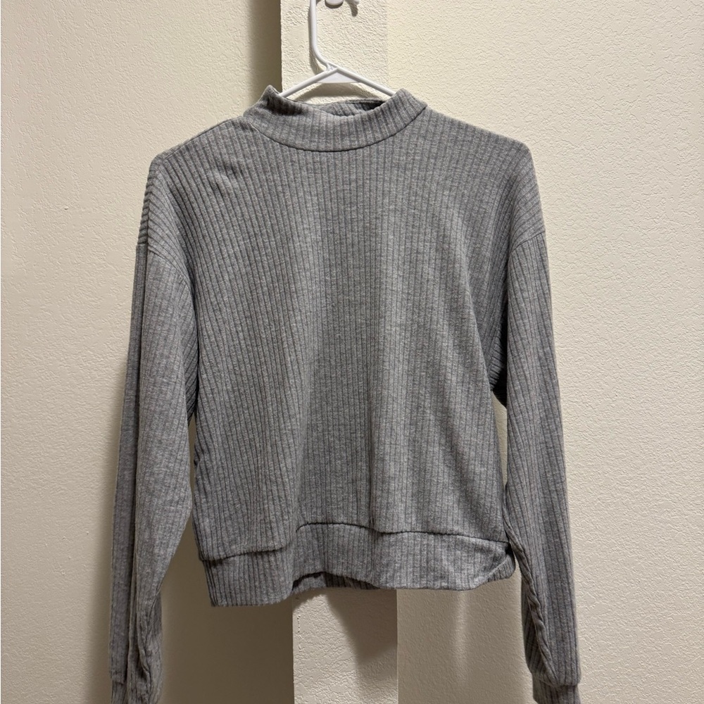 Gray Ribbed Women's Top